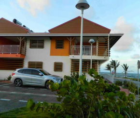 Appartement confortable Le Moule - 45 m² avec parking